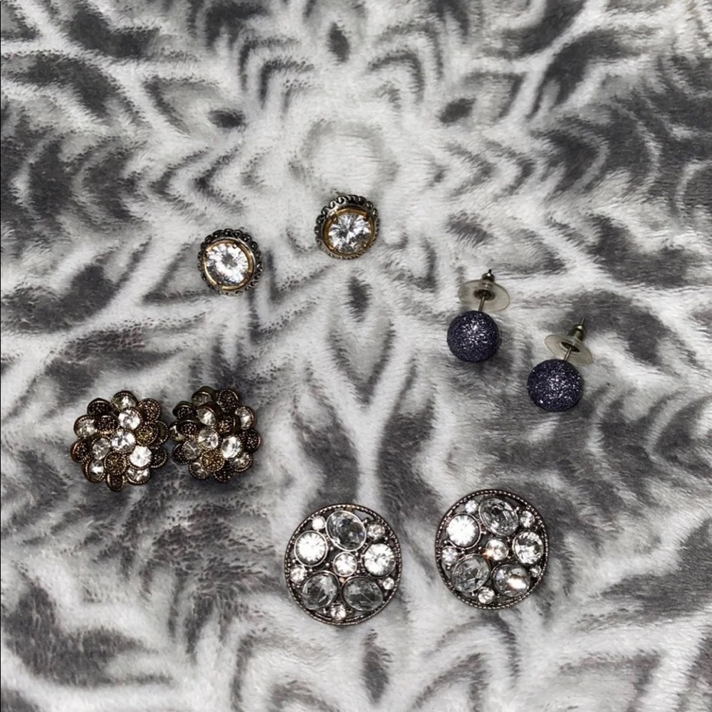 🔥4 pair of earrings